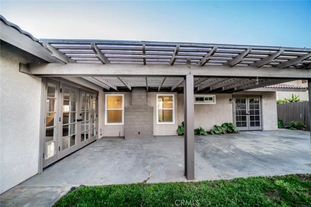 11740 Minuteman Drive, Riverside, CA 92503