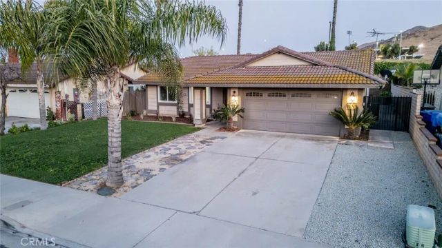 11740 Minuteman Drive, Riverside, CA 92503