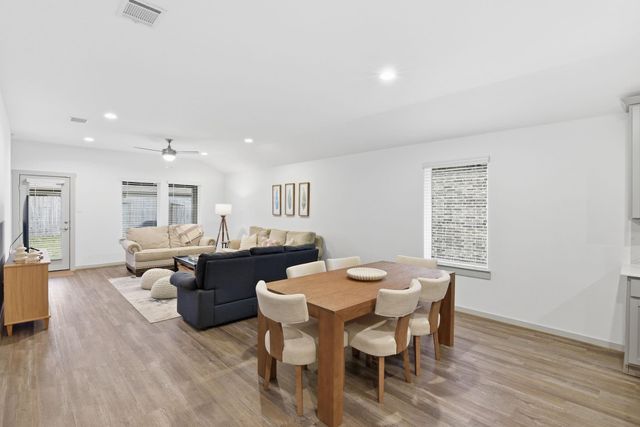 19035 Denstone Cliff Way, Richmond, TX 77407