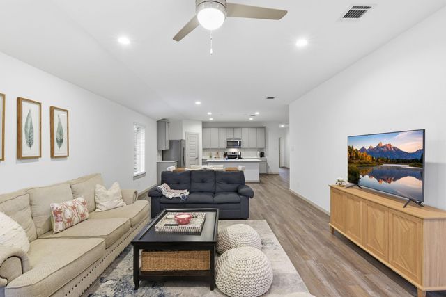 19035 Denstone Cliff Way, Richmond, TX 77407