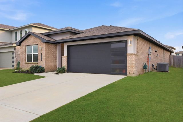 19035 Denstone Cliff Way, Richmond, TX 77407