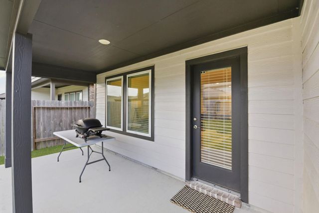 19035 Denstone Cliff Way, Richmond, TX 77407