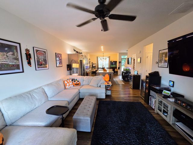 109 N Fountain Street, Marshall, MI 49068