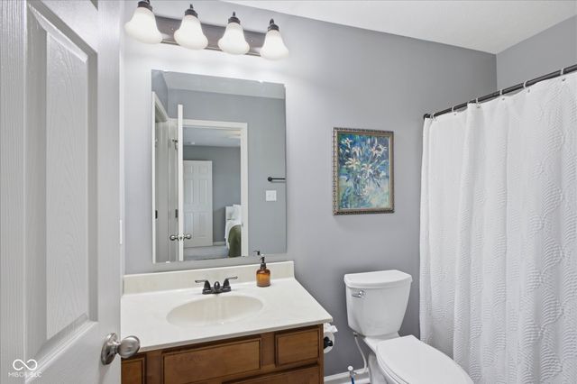12322 Twyckenham Drive, Fishers, IN 46037