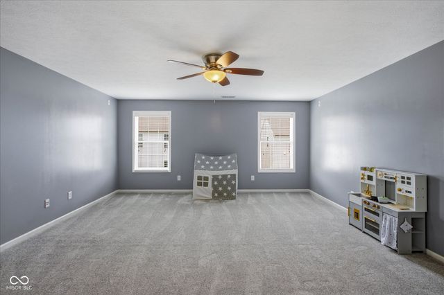 12322 Twyckenham Drive, Fishers, IN 46037