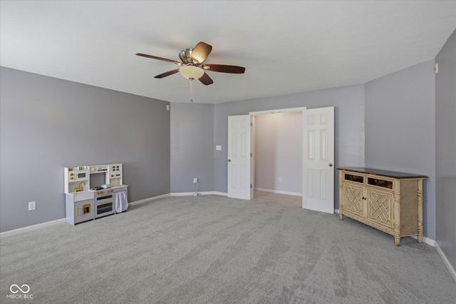 12322 Twyckenham Drive, Fishers, IN 46037