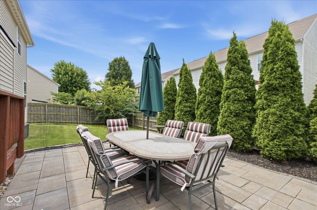 12322 Twyckenham Drive, Fishers, IN 46037