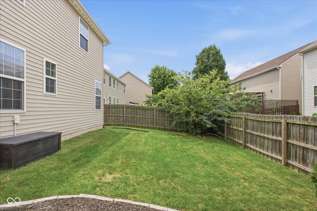 12322 Twyckenham Drive, Fishers, IN 46037