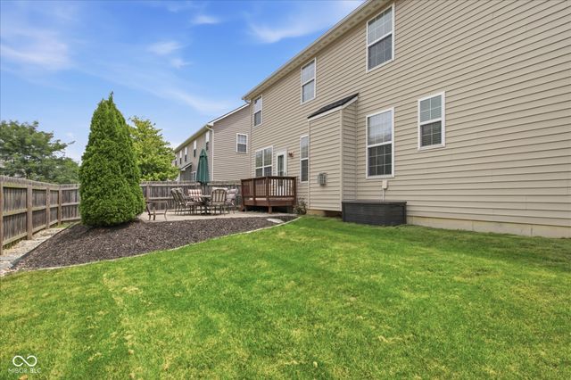 12322 Twyckenham Drive, Fishers, IN 46037