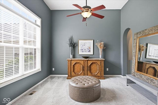 12322 Twyckenham Drive, Fishers, IN 46037