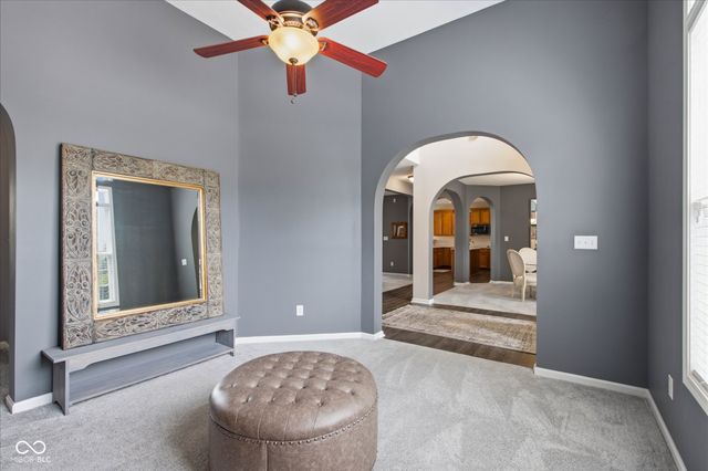 12322 Twyckenham Drive, Fishers, IN 46037