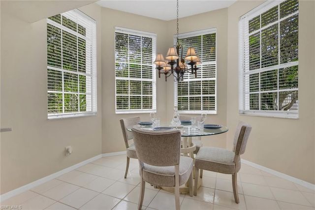 15116 Royal Fern CT B200, Naples, FL 34110