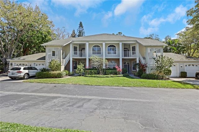 15116 Royal Fern CT B200, Naples, FL 34110