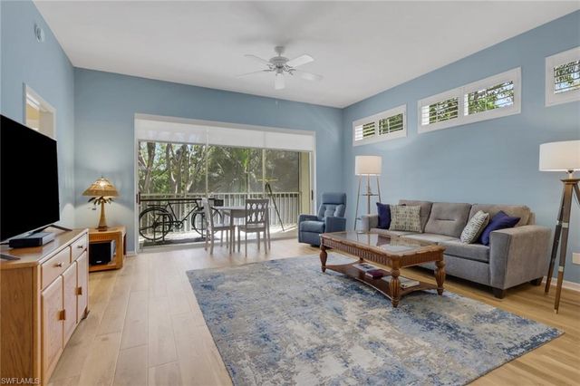 15116 Royal Fern CT B200, Naples, FL 34110