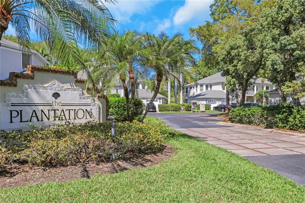 15116 Royal Fern CT B200, Naples, FL 34110