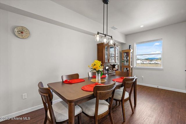 1090 E 4th AVE, Post Falls, ID 83854