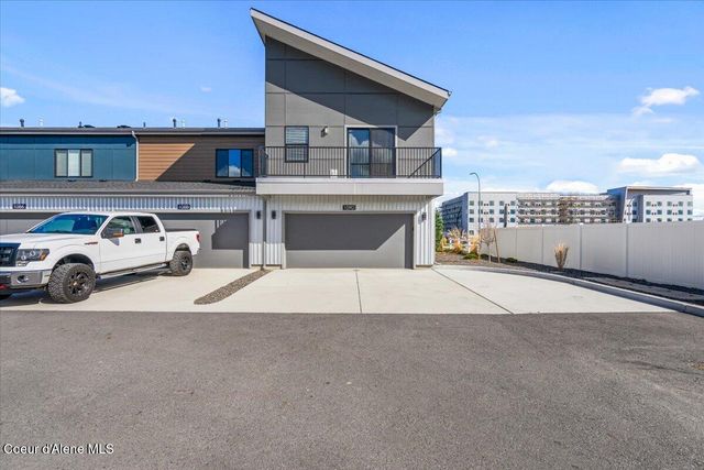 1090 E 4th AVE, Post Falls, ID 83854