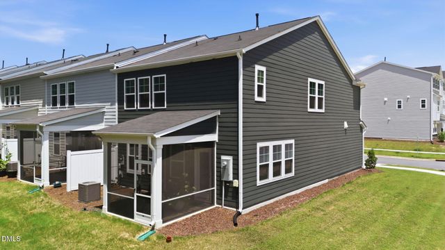 1866 Porch Swing Way, Apex, NC 27502