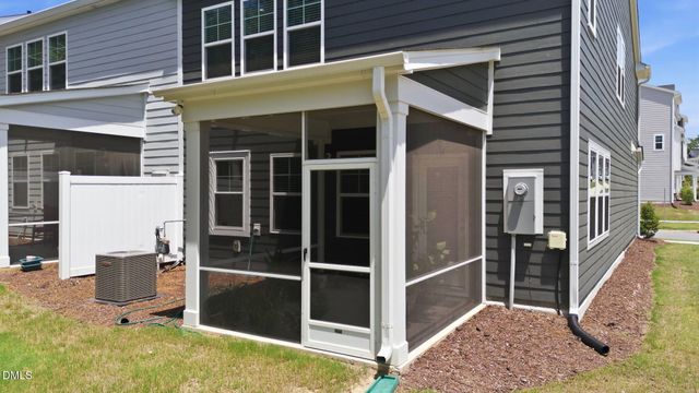 1866 Porch Swing Way, Apex, NC 27502