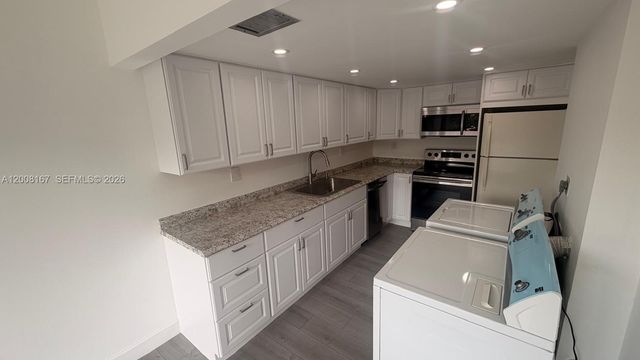 5900 SW 127th Ave 3208, Miami, FL 33183