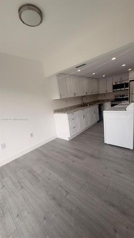 5900 SW 127th Ave 3208, Miami, FL 33183