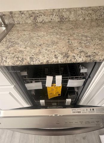 5900 SW 127th Ave 3208, Miami, FL 33183