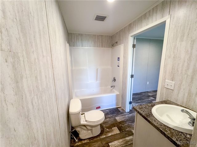 70 Rome Lane, Ontario, NY 14519