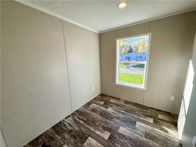 70 Rome Lane, Ontario, NY 14519