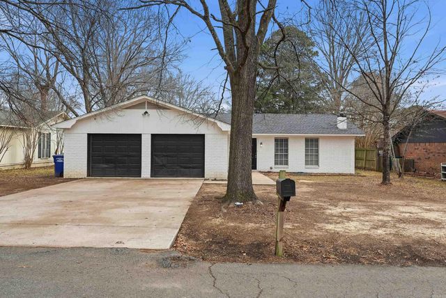 8 Susan Lane, Conway, AR 72032