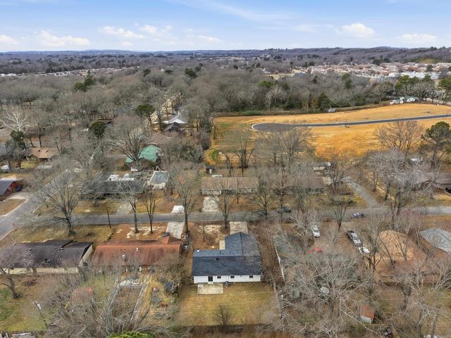 8 Susan Lane, Conway, AR 72032