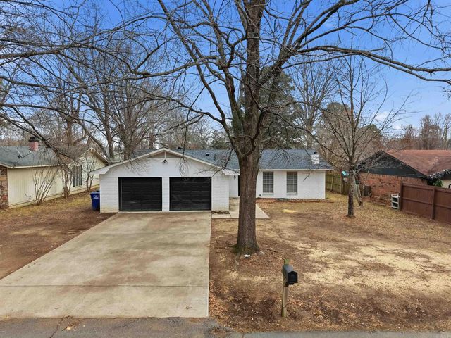 8 Susan Lane, Conway, AR 72032