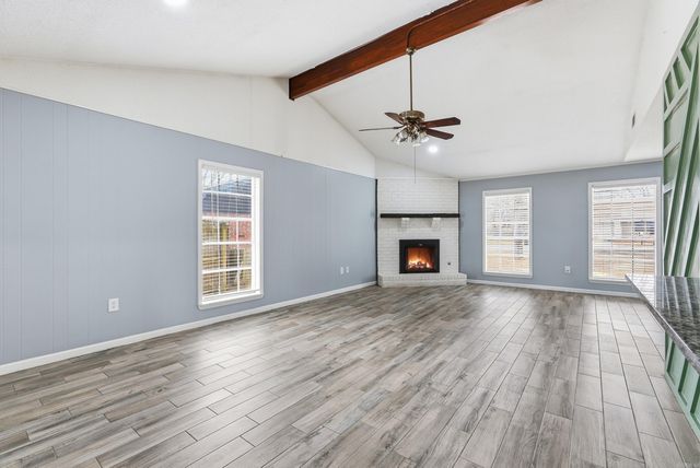 8 Susan Lane, Conway, AR 72032