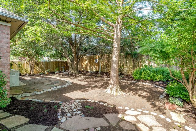 1100 Andromeda Way, Arlington, TX 76013