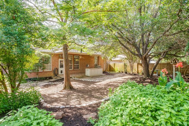 1100 Andromeda Way, Arlington, TX 76013