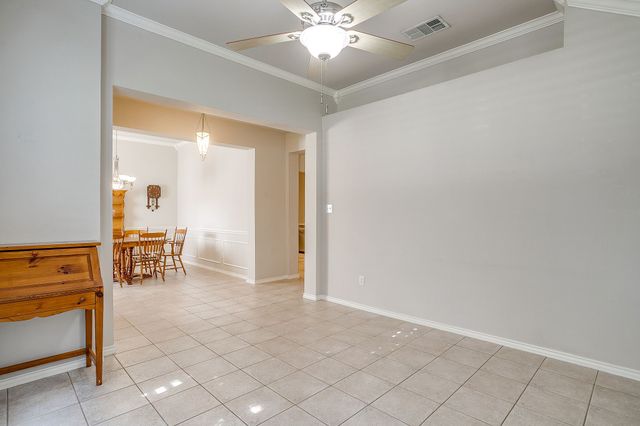 1100 Andromeda Way, Arlington, TX 76013