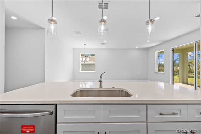 1565 W Pearson Street, Hernando, FL 34442