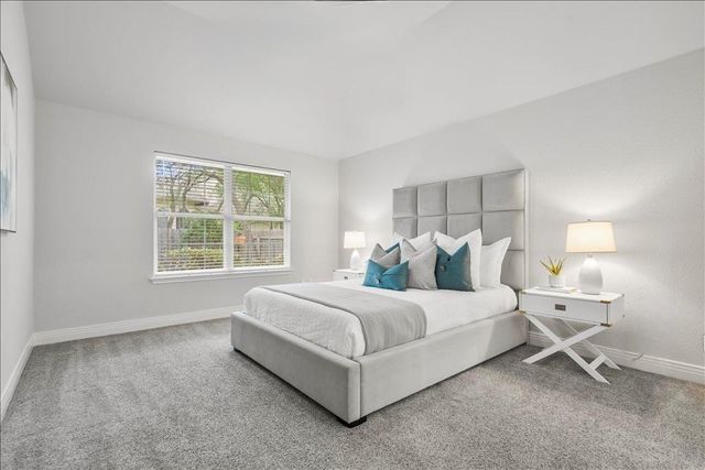 6868 Auckland DR, Austin, TX 78749