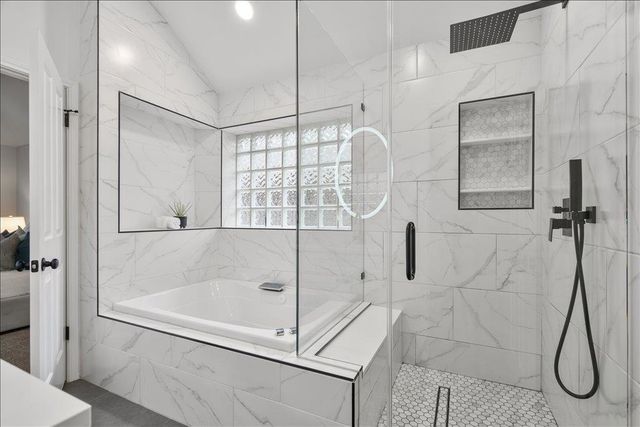 6868 Auckland DR, Austin, TX 78749