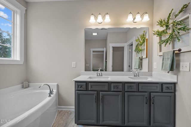 1432 Kernodle Landing Drive, Burlington, NC 27217