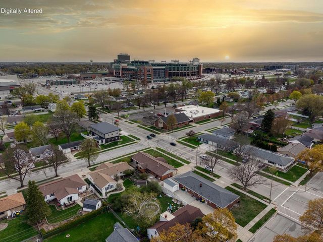 1735 S Oneida STREET, Green Bay, WI 54304