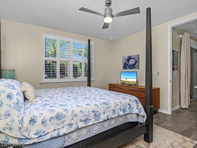 14867 Edgewater CIR, Naples, FL 34114
