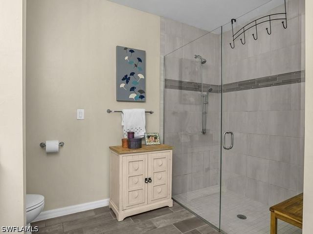 14867 Edgewater CIR, Naples, FL 34114