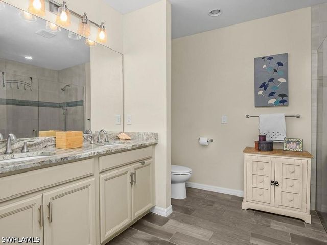 14867 Edgewater CIR, Naples, FL 34114