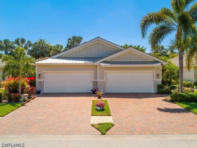 14867 Edgewater CIR, Naples, FL 34114