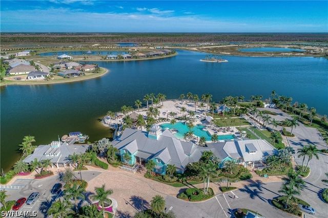 14867 Edgewater CIR, Naples, FL 34114
