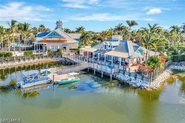 14867 Edgewater CIR, Naples, FL 34114