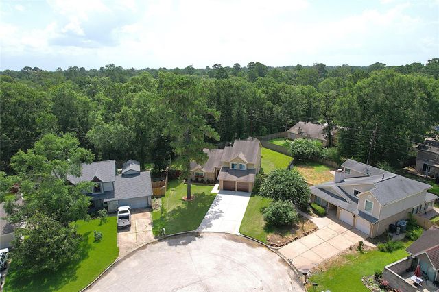 3330 Lake Stream Drive, Houston, TX 77339