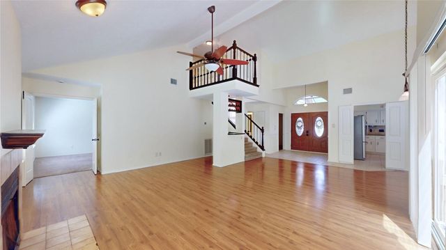 3330 Lake Stream Drive, Houston, TX 77339