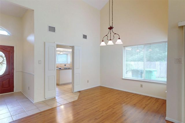 3330 Lake Stream Drive, Houston, TX 77339