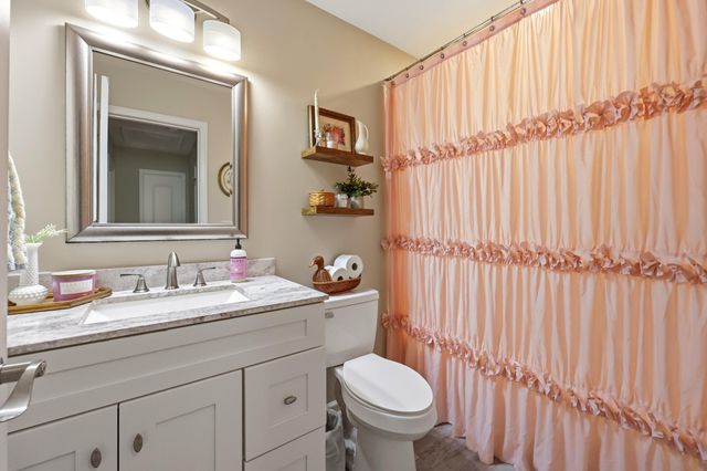 373 Village Drive, Berea, KY 40403